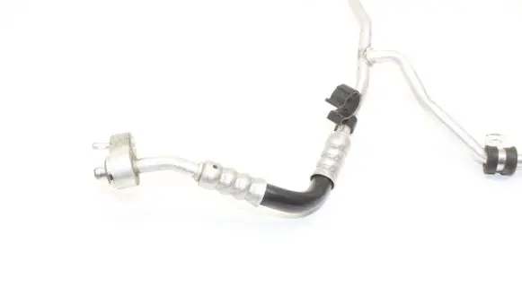 Jaguar I-Pace Air conditioning (A/C) pipe/hose