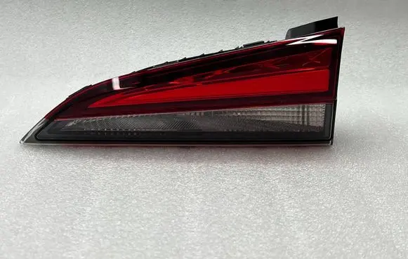 Skoda Kamiq Tailgate rear/tail lights 658945094