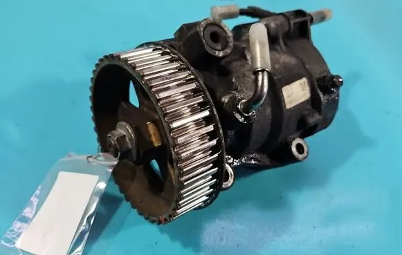 Nissan Note (E11) Fuel injection high pressure pump 167009788R IMPRK1594271