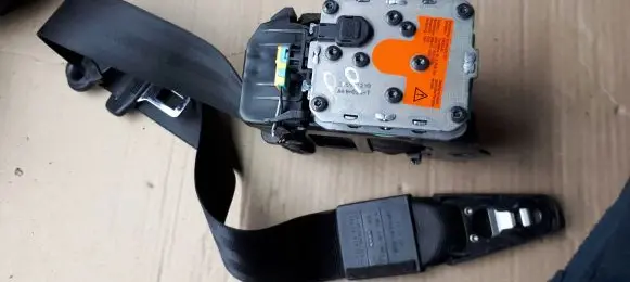 Audi A4 S4 B8 8K Front seatbelt 8K1857706H