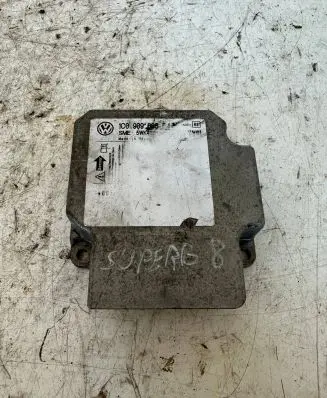 Skoda Fabia Mk2 (5J) Airbag control unit/module 1C0909605f