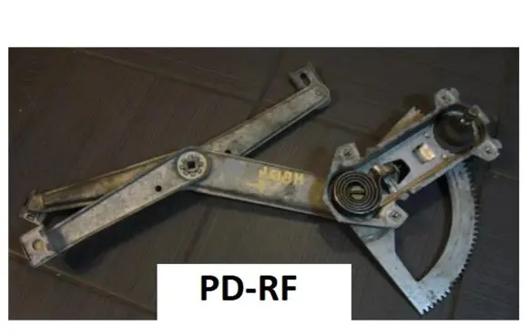 Mercedes-Benz E W124 Front door manual window regulator 1247201746