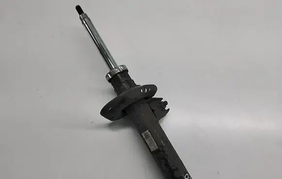 Audi Q3 8U Front shock absorber/damper 5N0413031AE