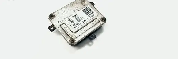 Volkswagen PASSAT CC Voltage converter/converter module 4G0907697J