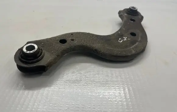 Hyundai Tucson IV NX4 Rear upper control arm/wishbone