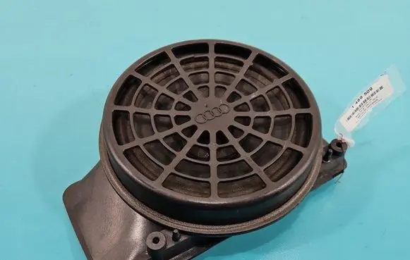 Audi A5 8T 8F Subwoofer speaker 8T0035412D IMPRK1489509