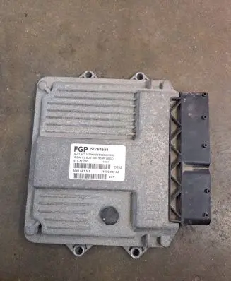 Fiat Idea Engine control unit/module 51784559 5TS5C73G 7160002002
