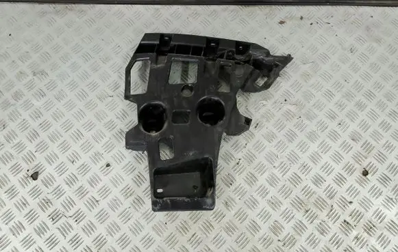 Citroen DS7 Crossback Front bumper mounting bracket