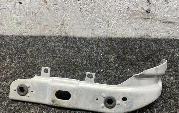 BMW 7 G11 G12 Radiator support slam panel bracket 7357222