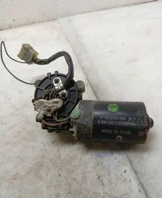 Mercedes-Benz 100 W631 Wiper motor 9390332210 964362