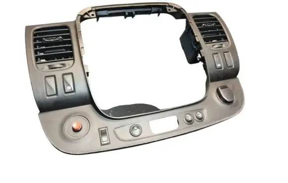 Renault Trafic III (X82) Radio/GPS head unit trim 682607479R