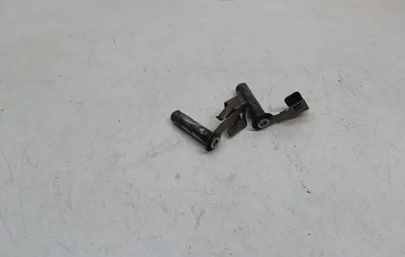 BMW 1 F20 F21 Gear shift cable bracket 7529079 7529078