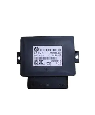 BMW 5 F10 F11 Hand brake control module 32620247