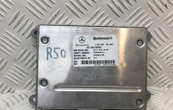 Mercedes-Benz E W211 Bluetooth control unit module A2118701885