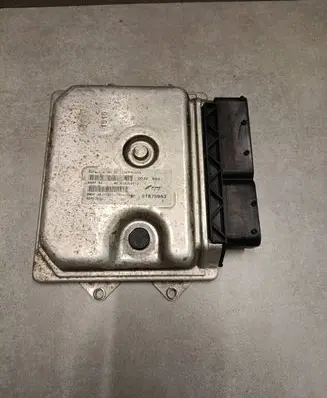 Alfa Romeo Mito Engine control unit/module 51875963 8EPV3S32I BC0100691J