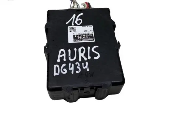 Toyota Auris E180 Gearbox control unit/module 8953512011