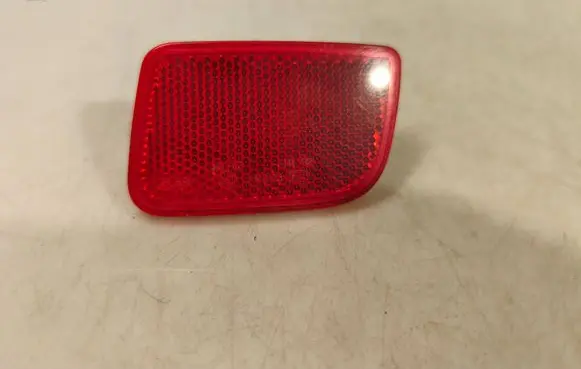 Rear tail light reflector
