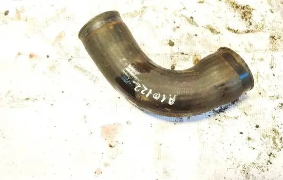 Audi A4 S4 B5 8D Air intake hose/pipe
