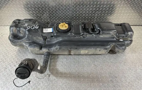 Mercedes-Benz Sprinter W906 Fuel tank A9064766901 A9064712801