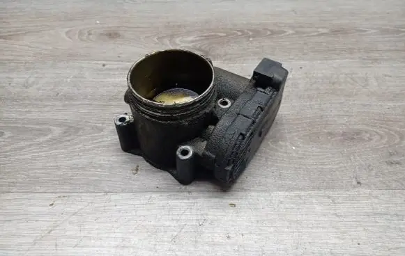 Volvo V70 Throttle valve 0280750131
