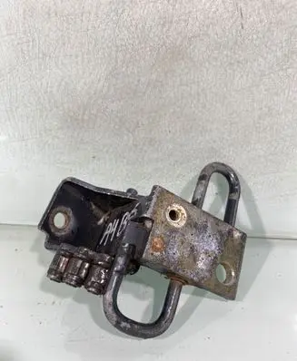 Audi A4 S4 B6 8E 8H Front door lower hinge 