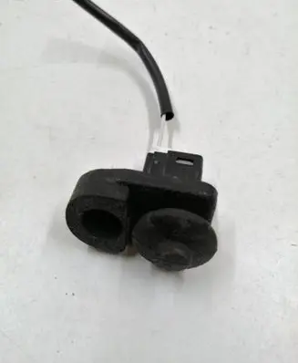 Nissan Qashqai Front door sensor 9130E0