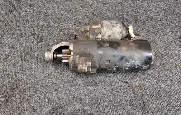 Audi A7 S7 4G Starter motor 079911021D