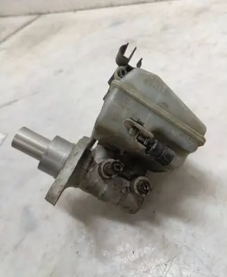 Opel Zafira B Master brake cylinder 32067271
