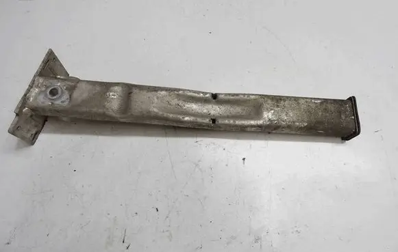 Front bumper foam support bar