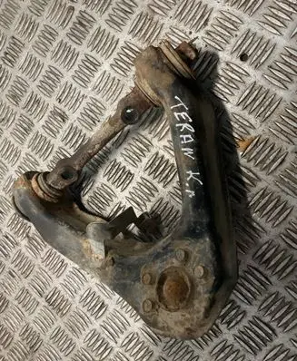 Nissan Terrano Front lower control arm/wishbone