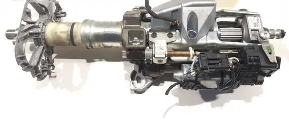 Steering wheel axle set