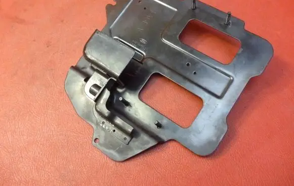 Ford Fiesta Other engine part AV2112A692AC