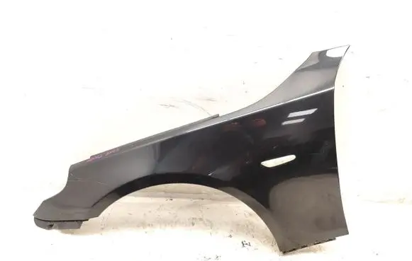 BMW 5 E60 E61 Fender