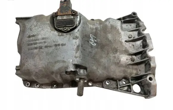 Volkswagen PASSAT B5.5 Oil sump 06B103603N