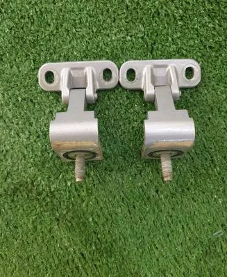 Audi Q2 - Tailgate/trunk/boot hinge 8V3827299B