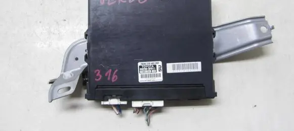 Toyota Verso Other control units/modules 89260-0F011
