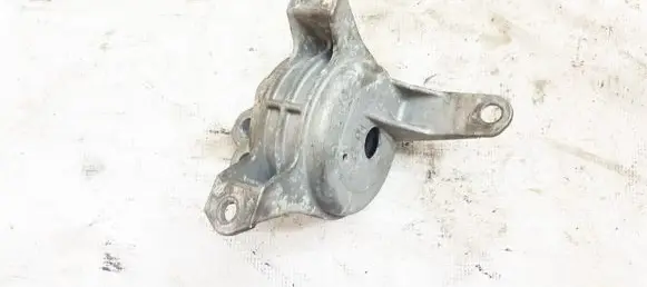 Opel Zafira B Engine mount bracket 24427298