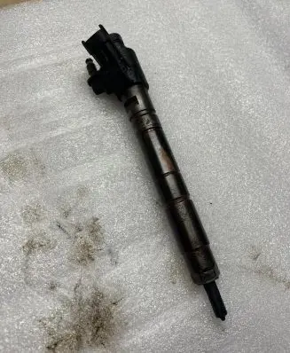 Volvo XC60 Fuel injector 31272690 130904 0445116