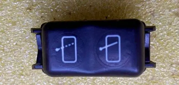 Mercedes-Benz E W124 Other switches/knobs/shifts 1248210151