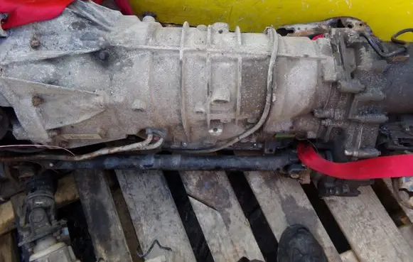 BMW X3 E83 Automatic gearbox 7523280 BIEGOW