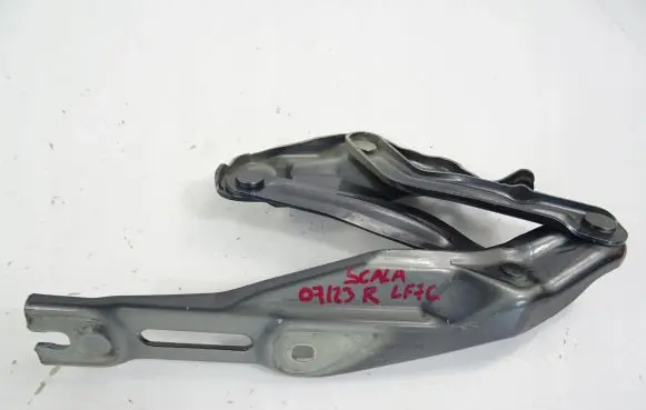 Skoda Scala Tailgate hinge 654823302