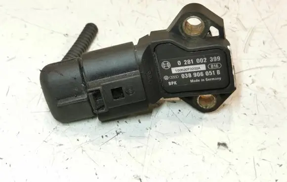 Volkswagen Caddy Air pressure sensor 038906051B 100520T0202A 0281002399