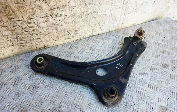 Citroen C4 Cactus Front lower control arm/wishbone 