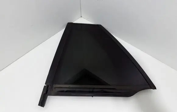 Mercedes-Benz E AMG W213 Rear vent window glass 13730035