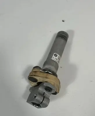 Steering column universal joint