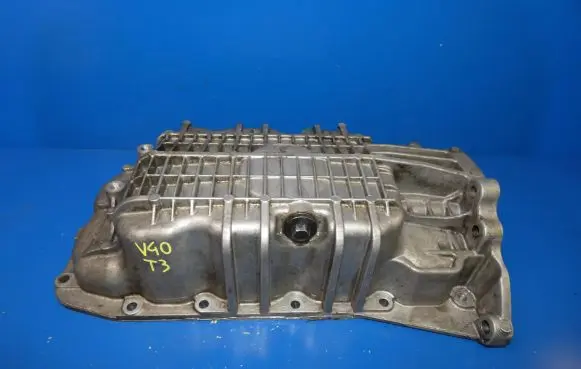 Volvo V40 Oil sump BM5G-6675
