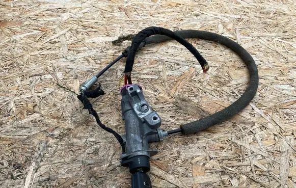 Audi A6 S6 C5 4B Ignition lock 4B0905851B