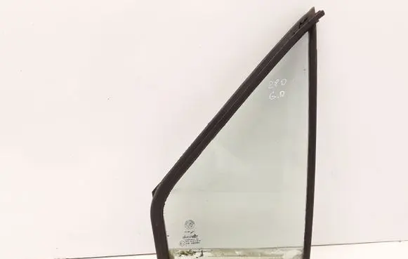 Alfa Romeo 155 Rear vent window glass 43R000980 DOT36 AS2