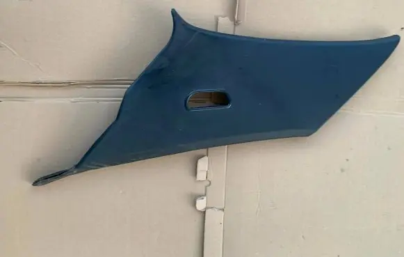Mercedes-Benz W123 (C) pillar trim 1286900425