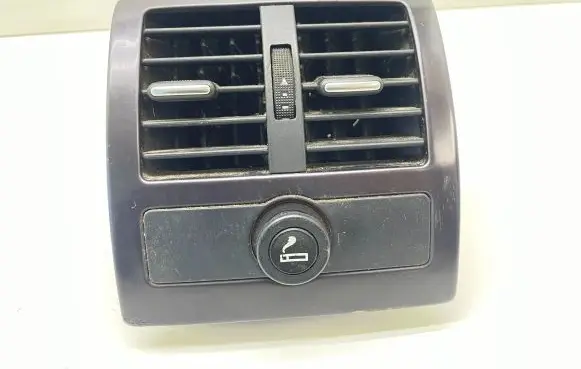 Audi A6 S6 C5 4B Dash center air vent grill 4B0819203